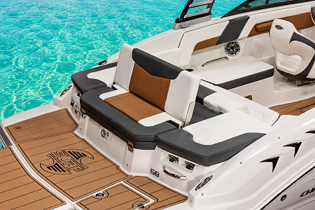 Катер Chaparral Surf GTS 3